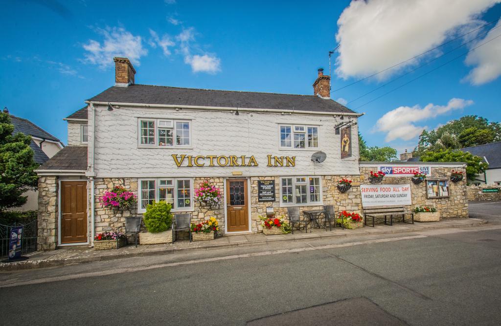 Victoria Inn Cowbridge Eksteriør billede