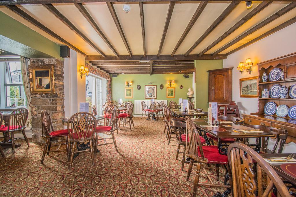 Victoria Inn Cowbridge Eksteriør billede